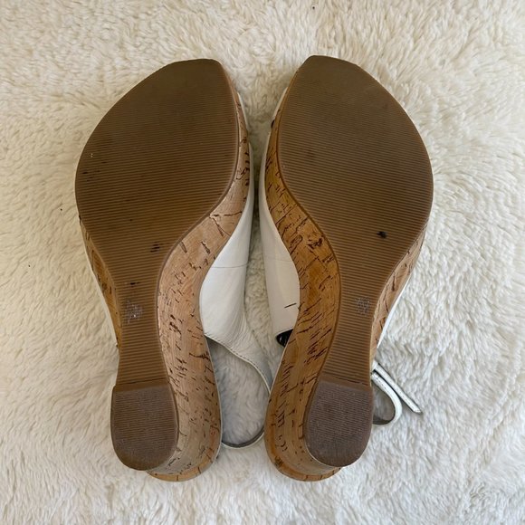 Marc Fisher White Wedge Slingback Size 6 - Picture 4 of 4